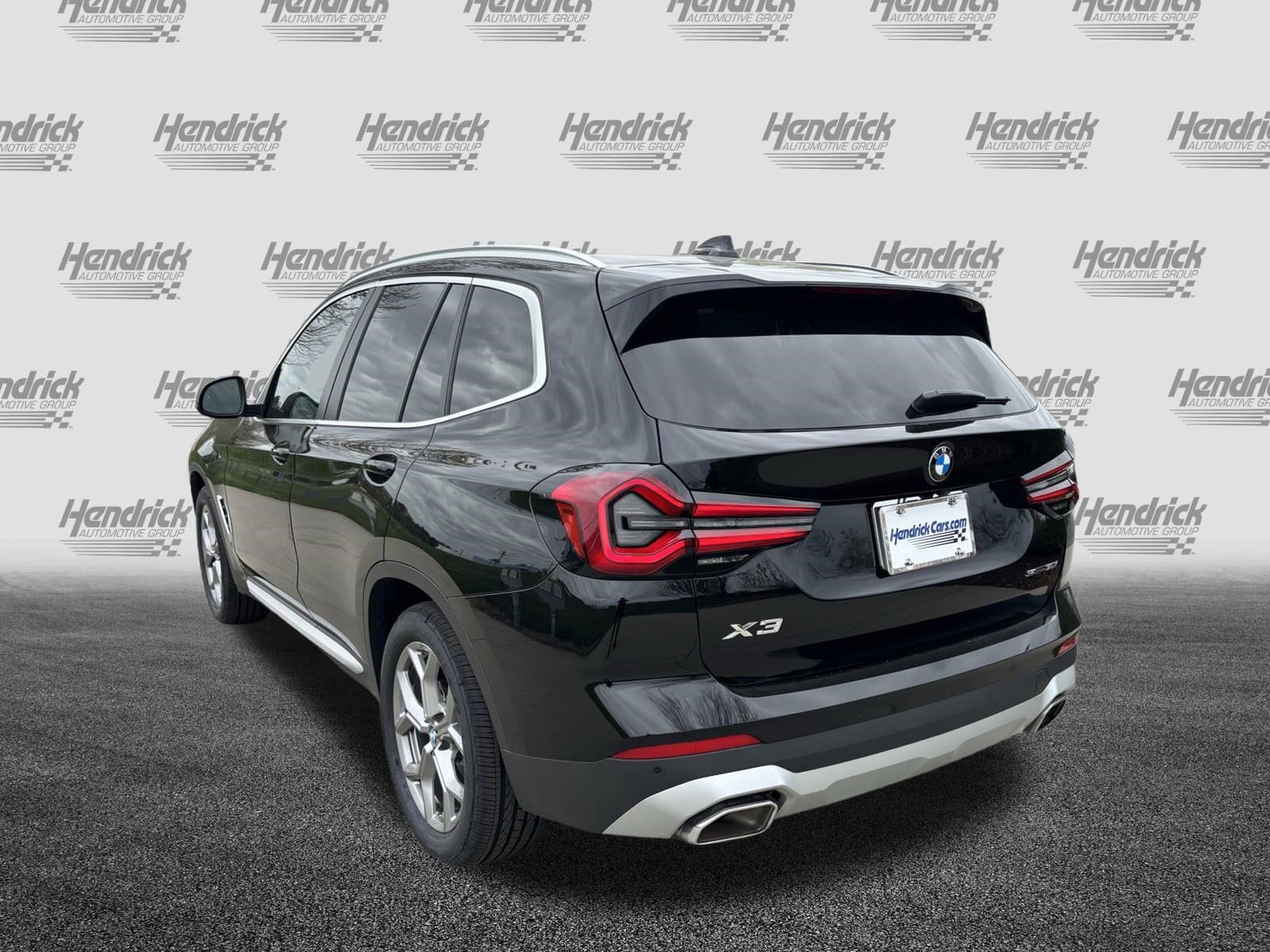 2023 BMW X3 sDrive30i photo 3