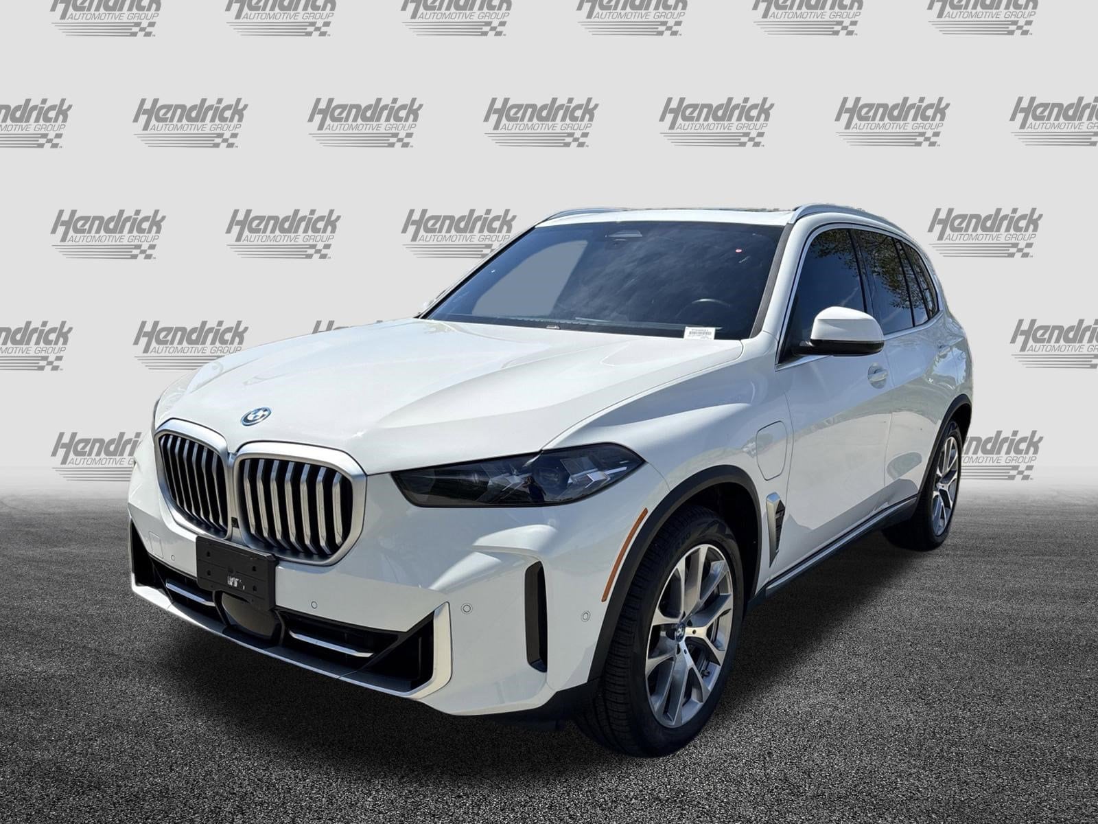 2024 BMW X5 xDrive50e photo 4