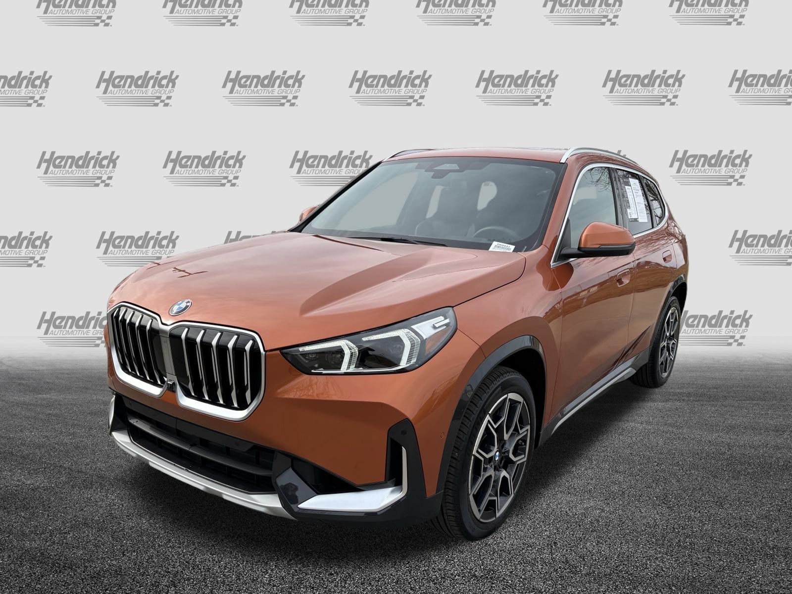 2025 BMW X1 xDrive28i photo 4