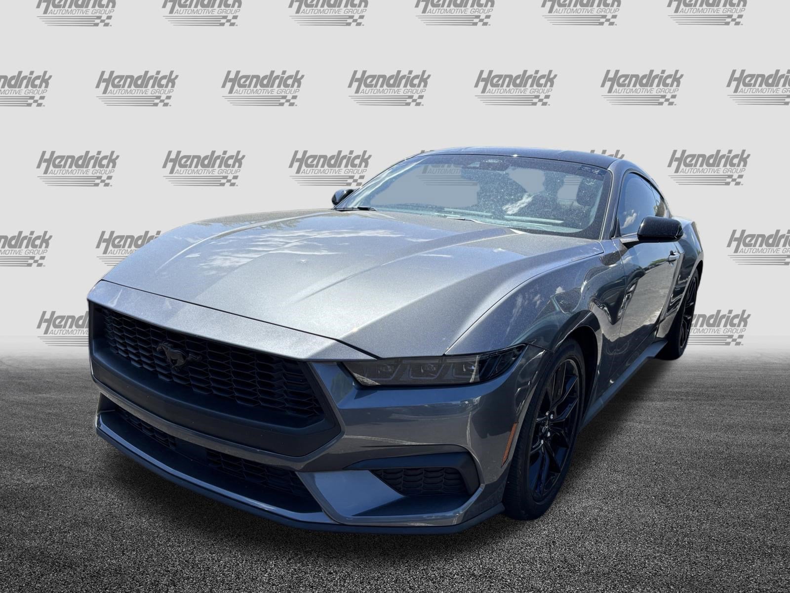 2024 Ford Mustang EcoBoost photo 3