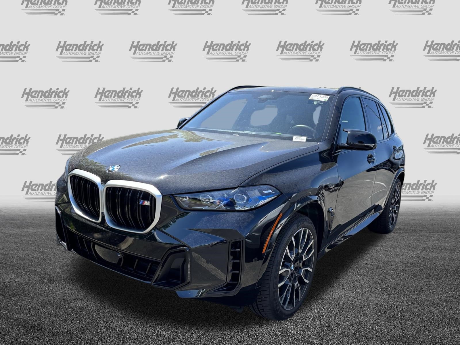 2026 BMW X5 M60i photo 3
