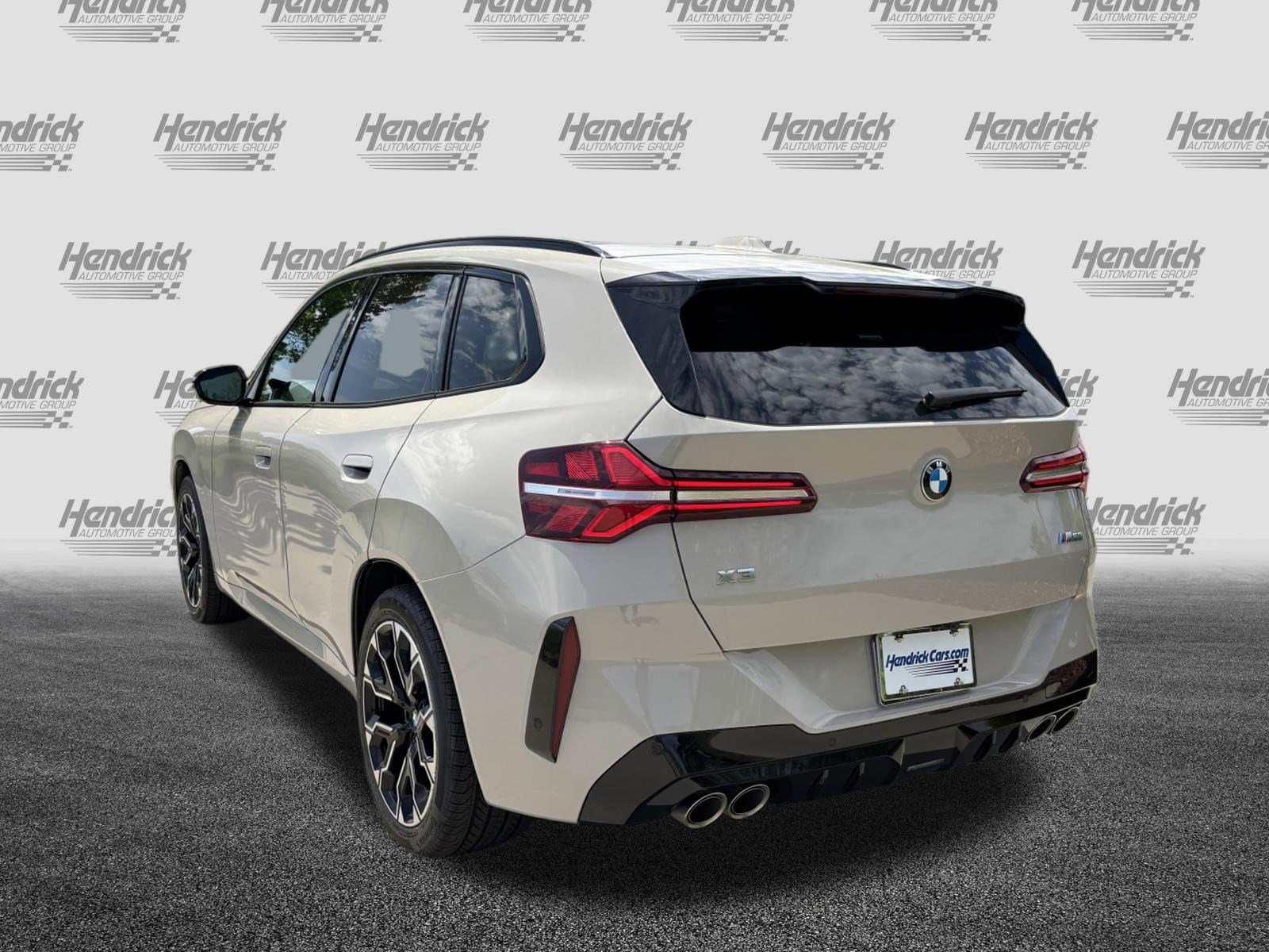 2026 BMW X3 M50 xDrive photo 3