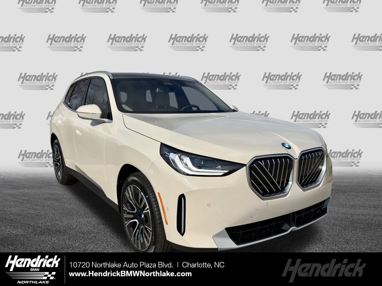 2026 BMW X3 30's photo