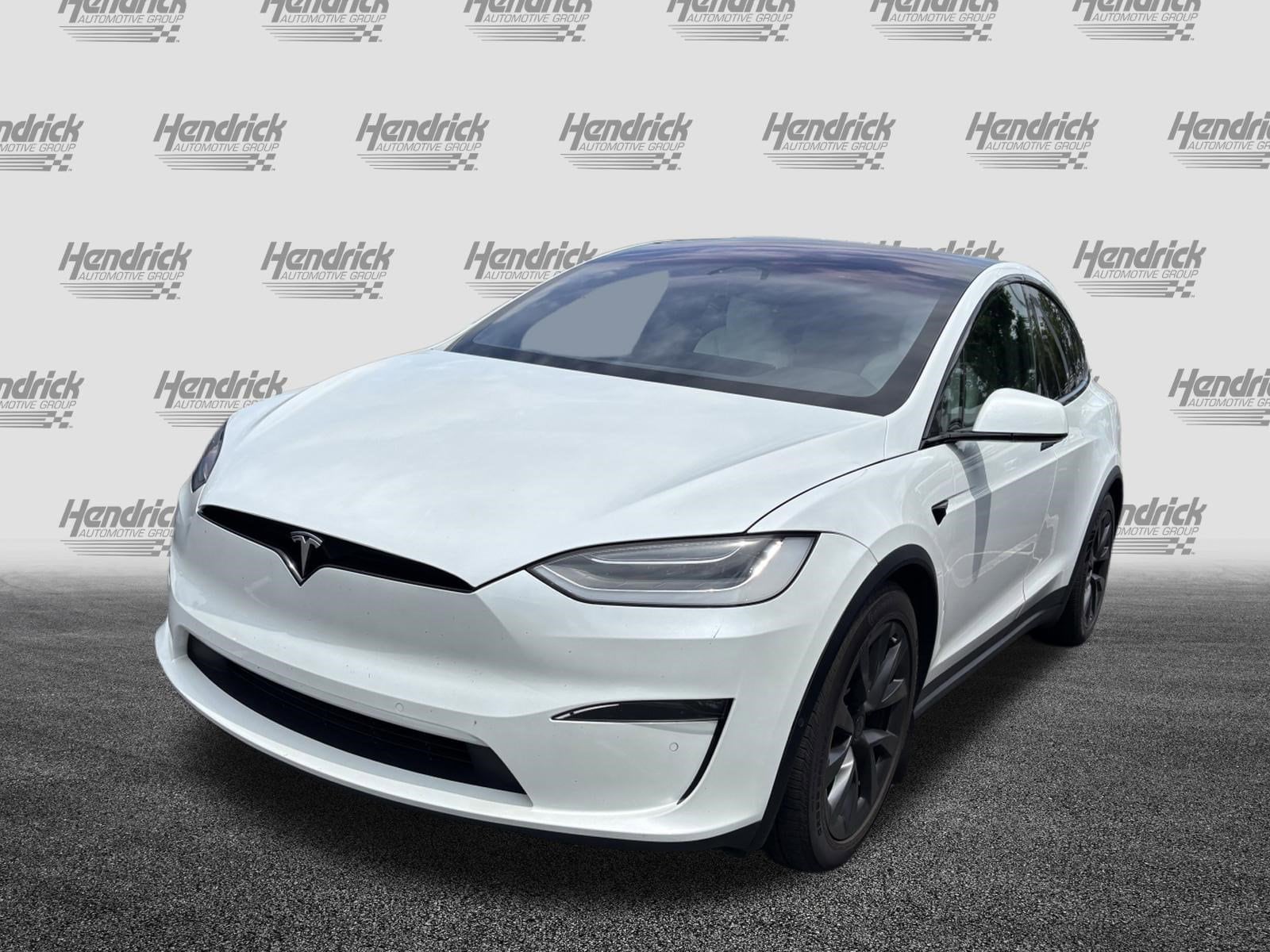 2022 Tesla Model X Plaid photo 6