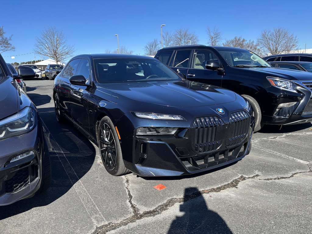 Certified 2023 BMW 7 Series 740i Sedan