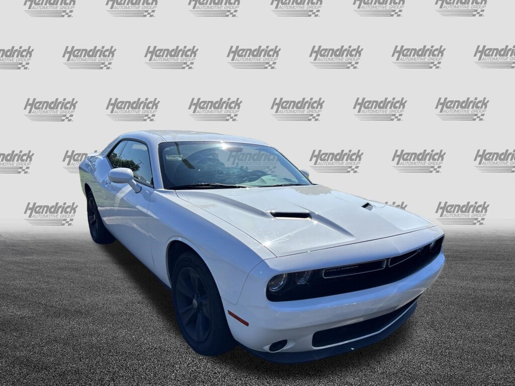 Used 2020 Dodge Challenger SXT Coupe