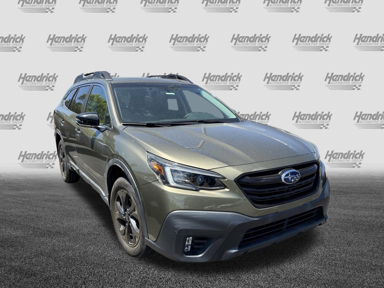 2020 Subaru Outback Onyx Edition XT photo 2