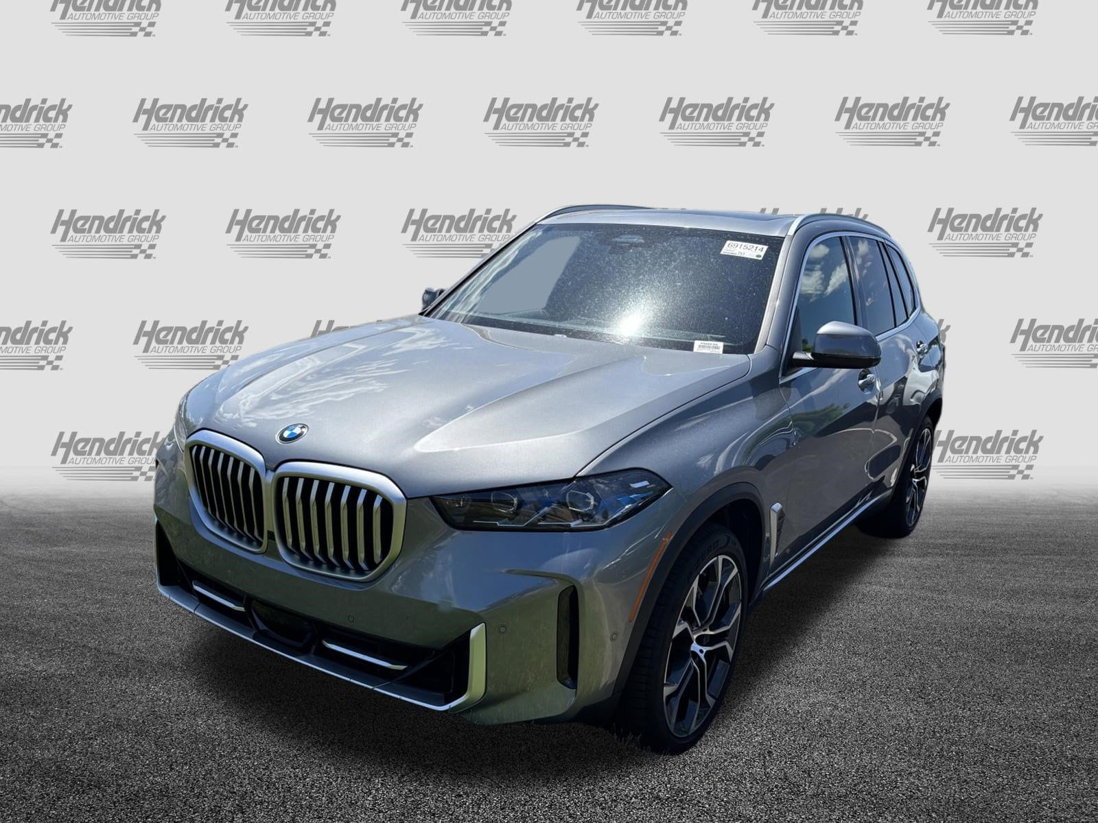 2025 BMW X5 xDrive40i photo 3