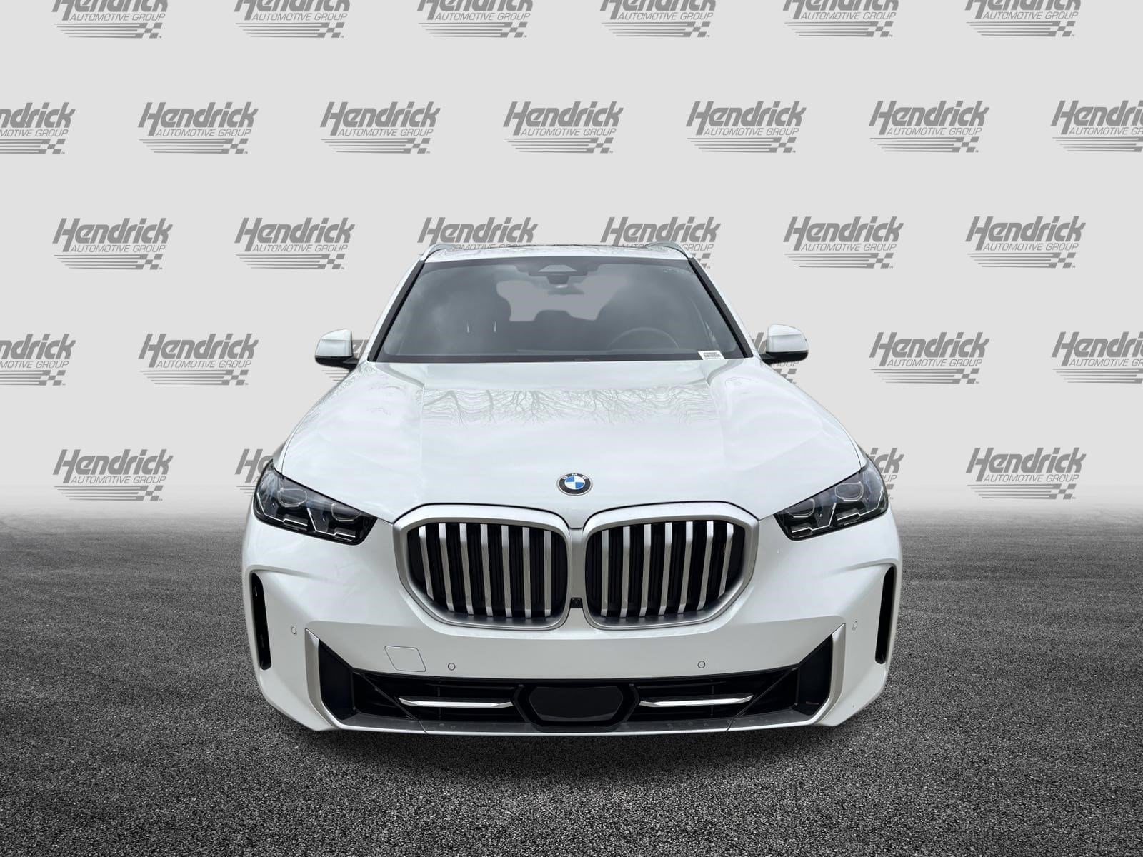 2026 BMW X5 xDrive40i photo 2