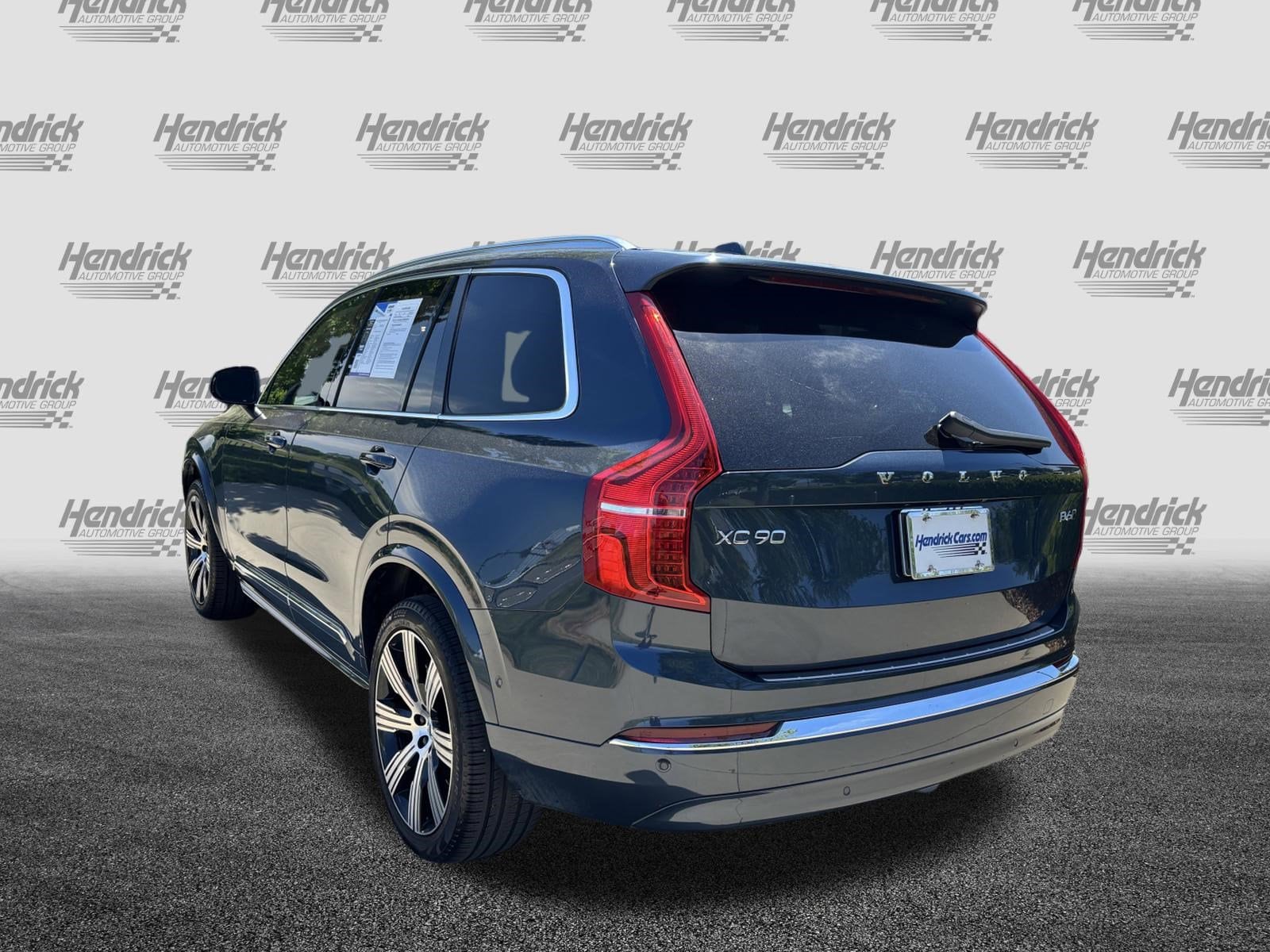 2024 Volvo XC90 Ultimate Bright Theme photo 6