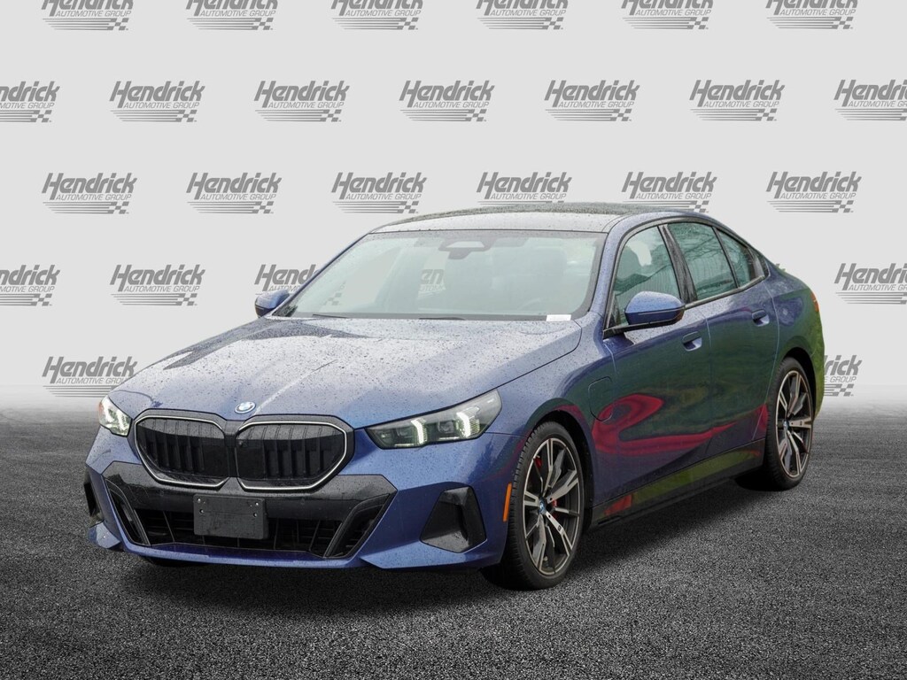 Certified 2025 BMW 5 Series 550e xDrive Sedan