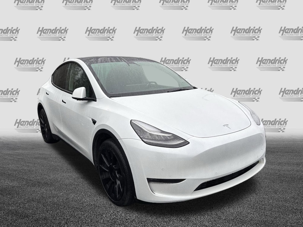 Used 2022 Tesla Model Y Long Range SUV