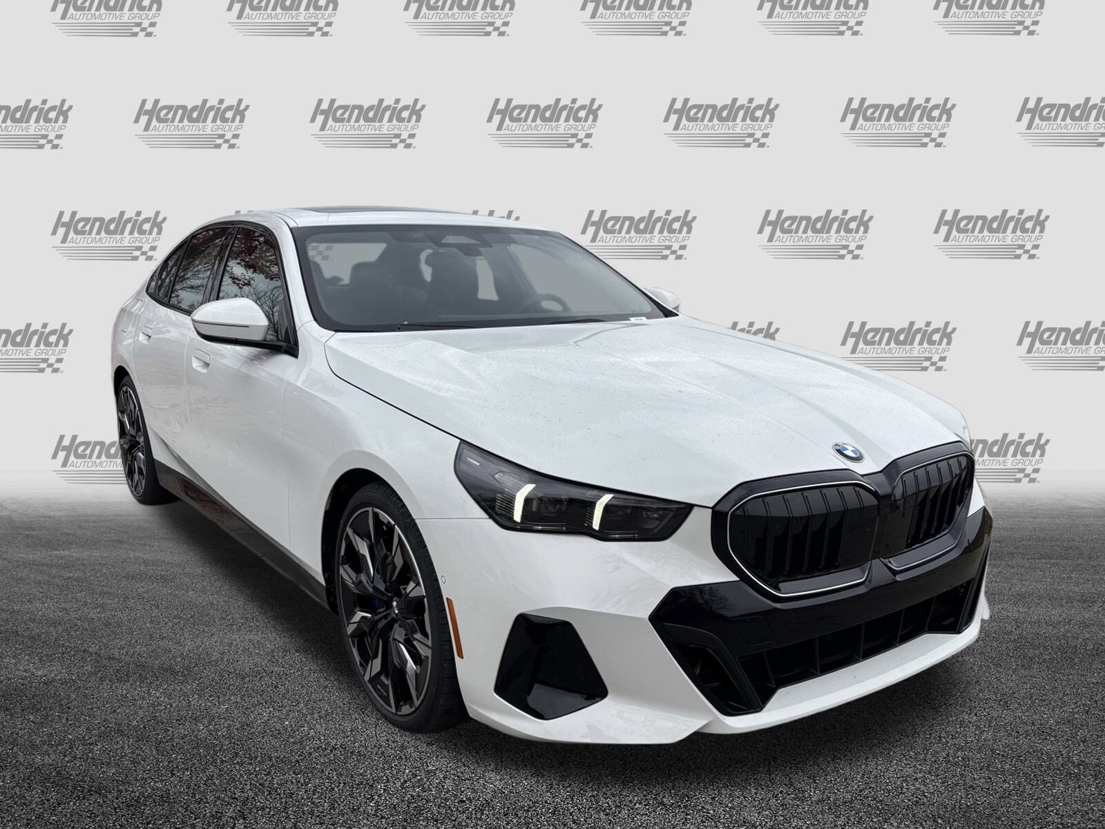 2026 Bmw 530i photo 2