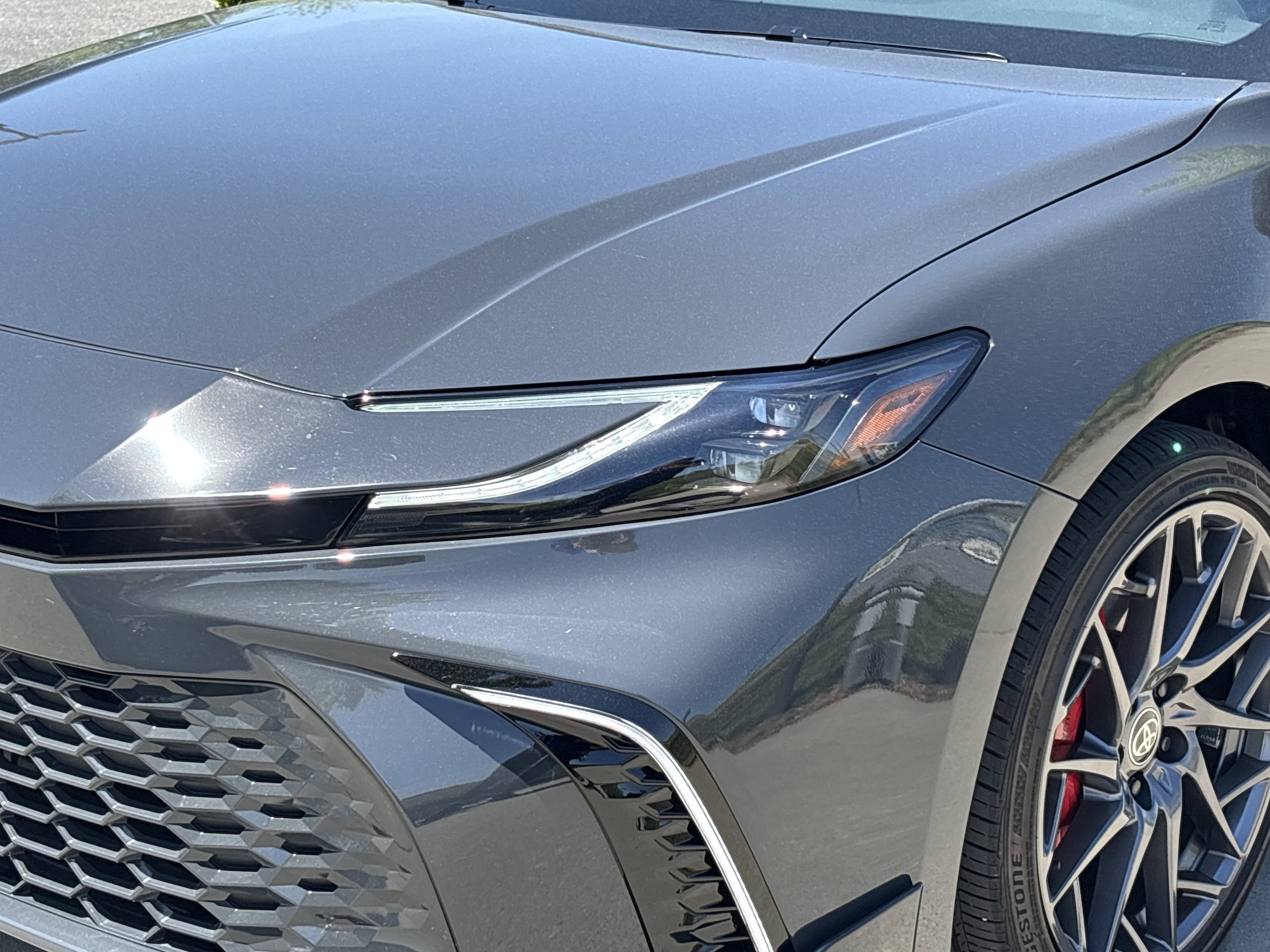 2025 Toyota Camry XSE photo 4