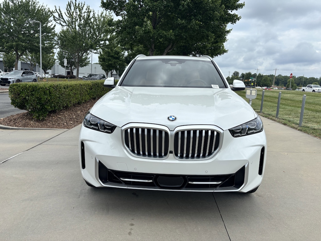 New 2026 BMW X5 xDrive40i SUV