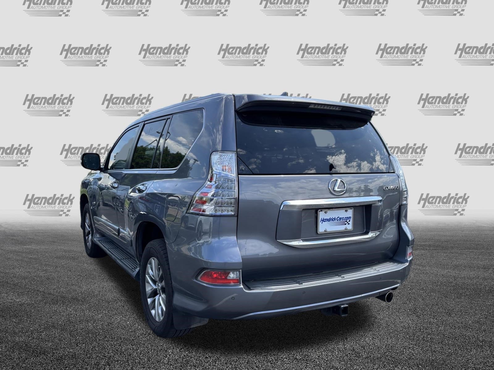 2019 LEXUS GX 460 Luxury photo 3