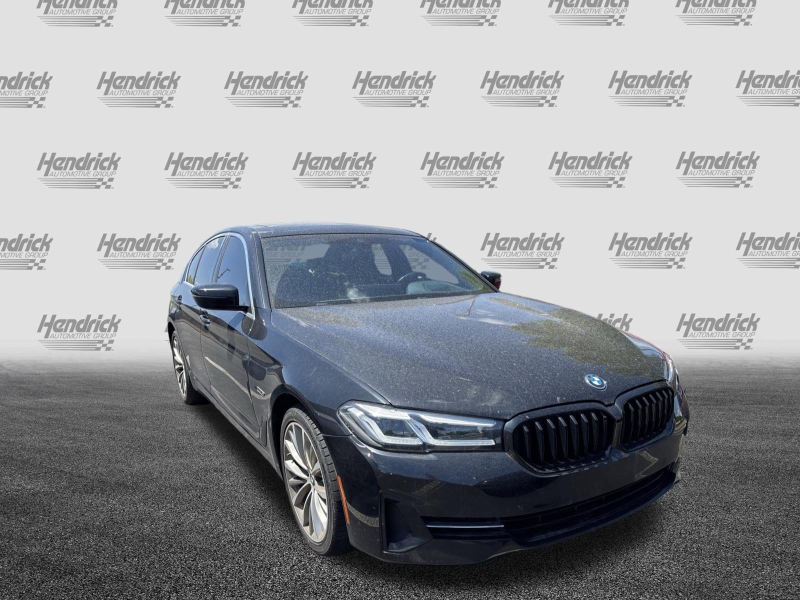 2023 BMW 5 Series 530e photo 5