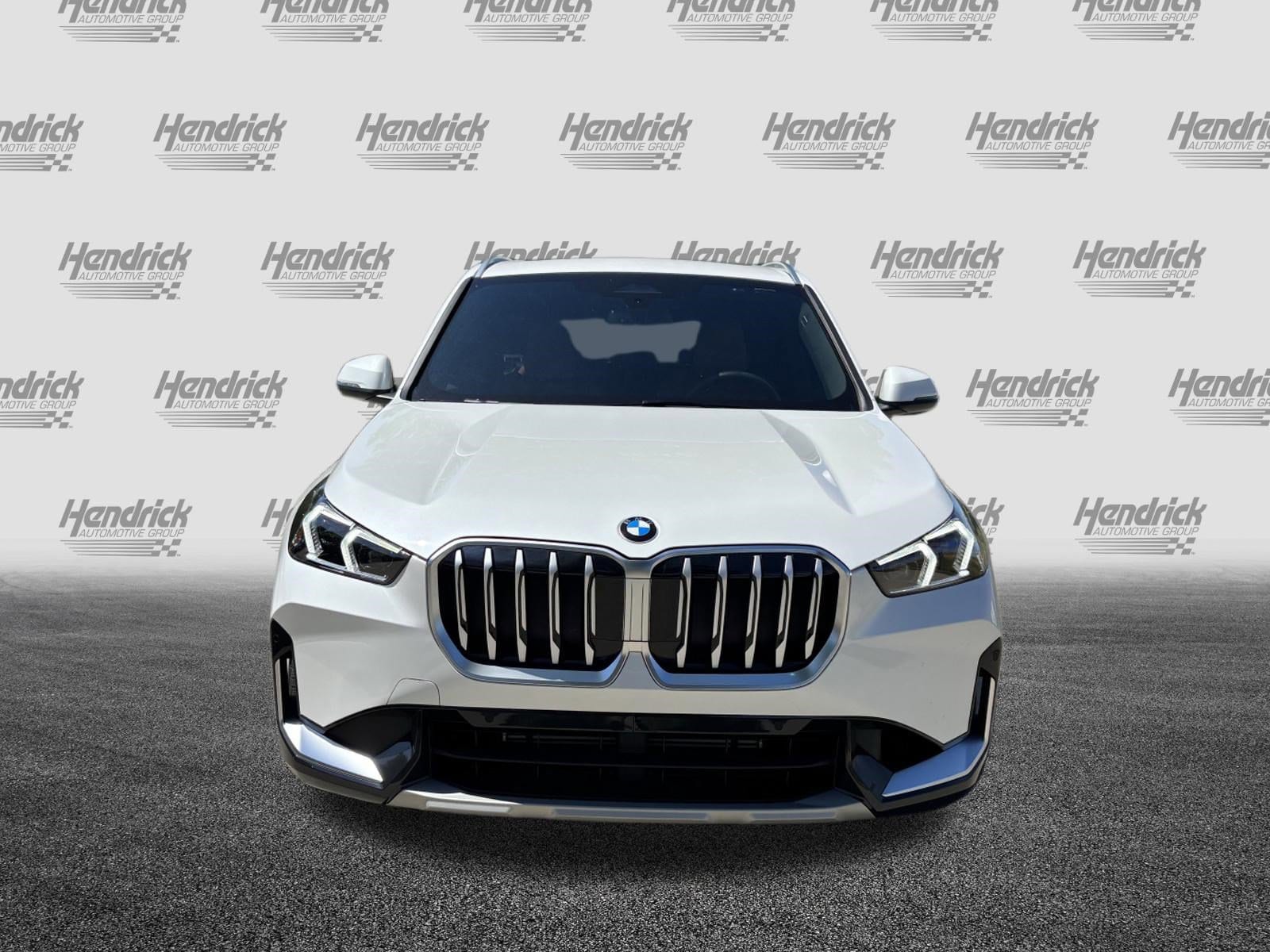 2026 BMW X1 xDrive28i photo 2