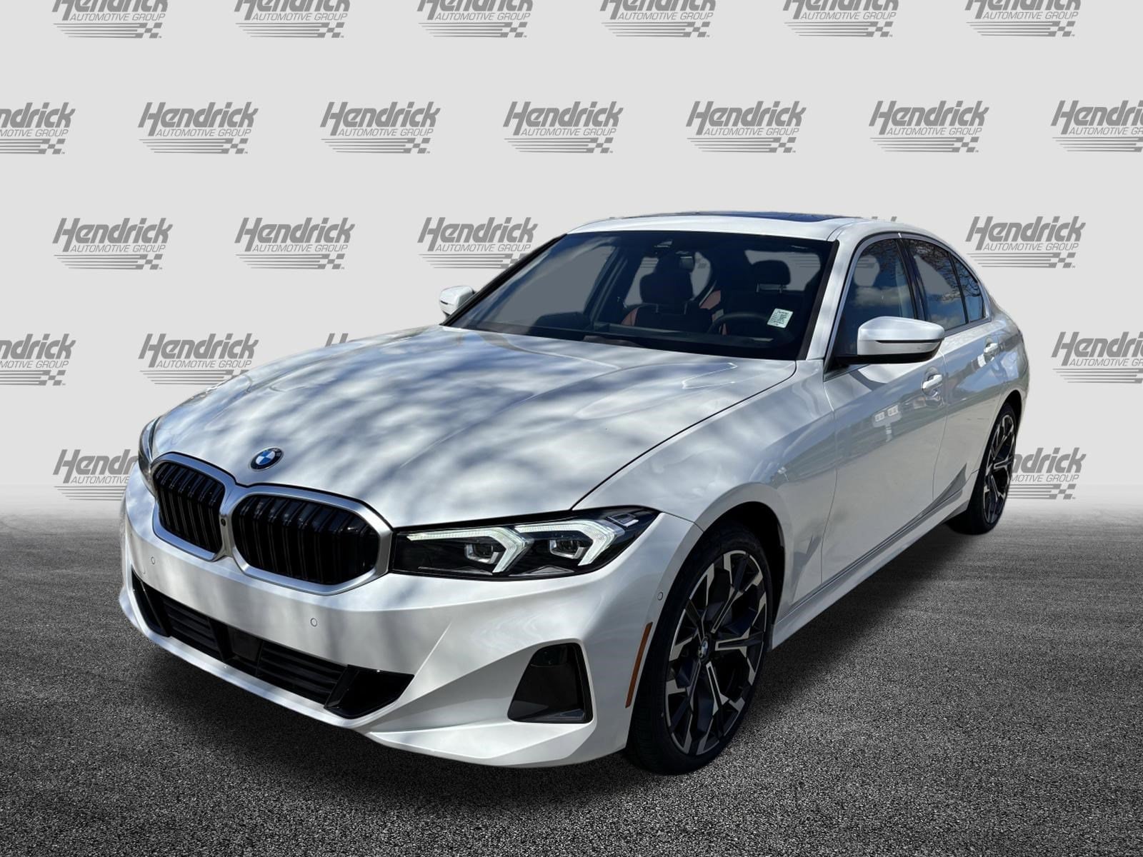 2025 BMW 3 Series 330i photo 6