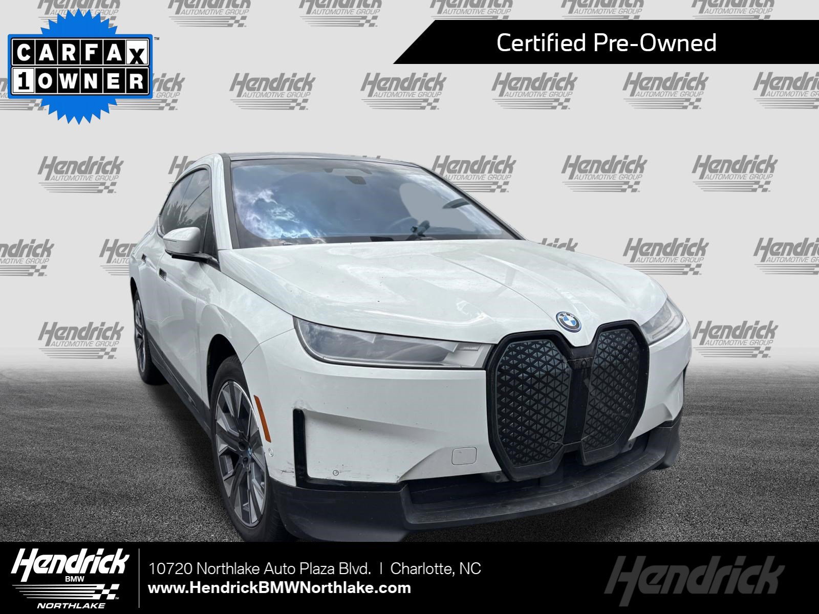 2024 BMW iX xDrive50's photo