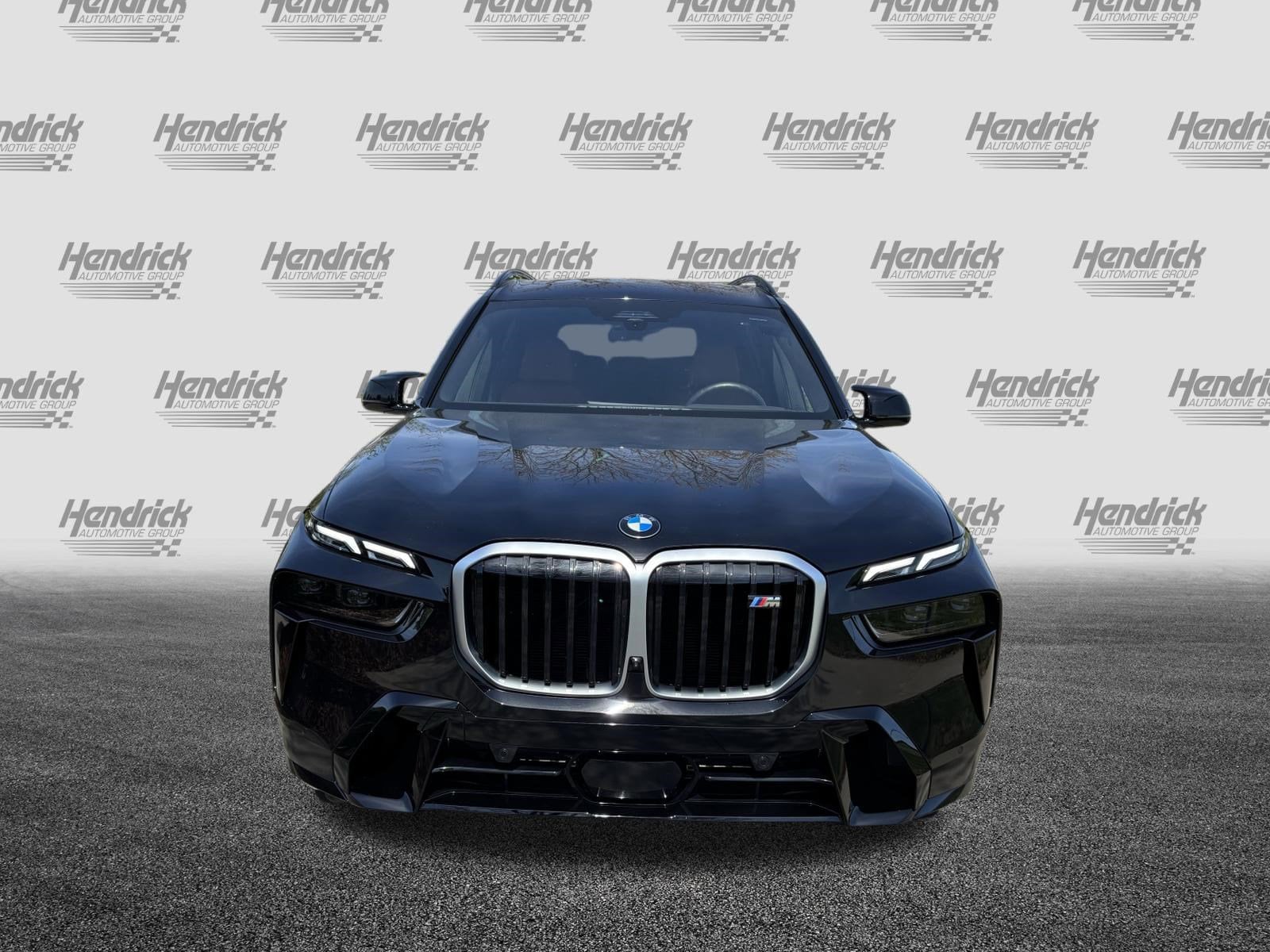 2026 BMW X7 M60i photo 2