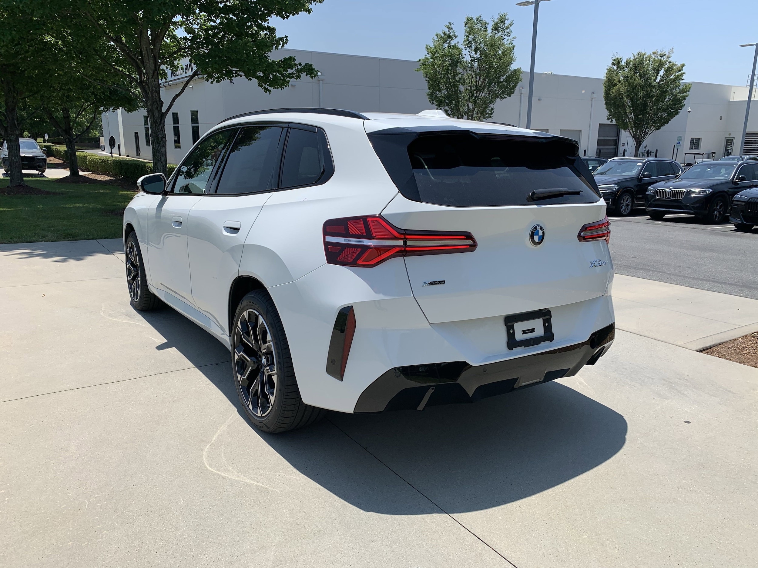 2025 BMW X3 30 xDrive photo 6