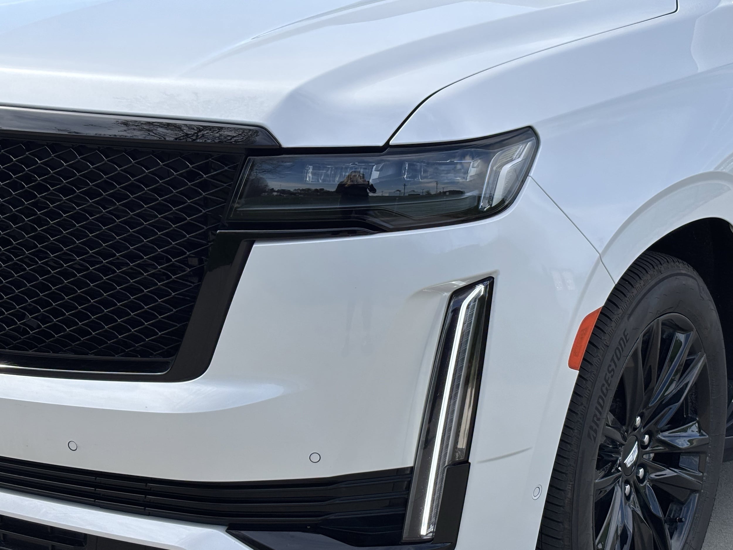 2024 CADILLAC Escalade 4WD Sport photo 4