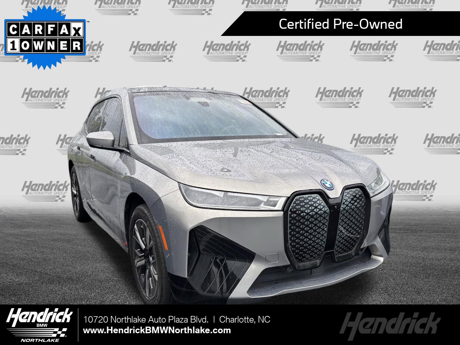 2024 BMW iX xDrive50's photo
