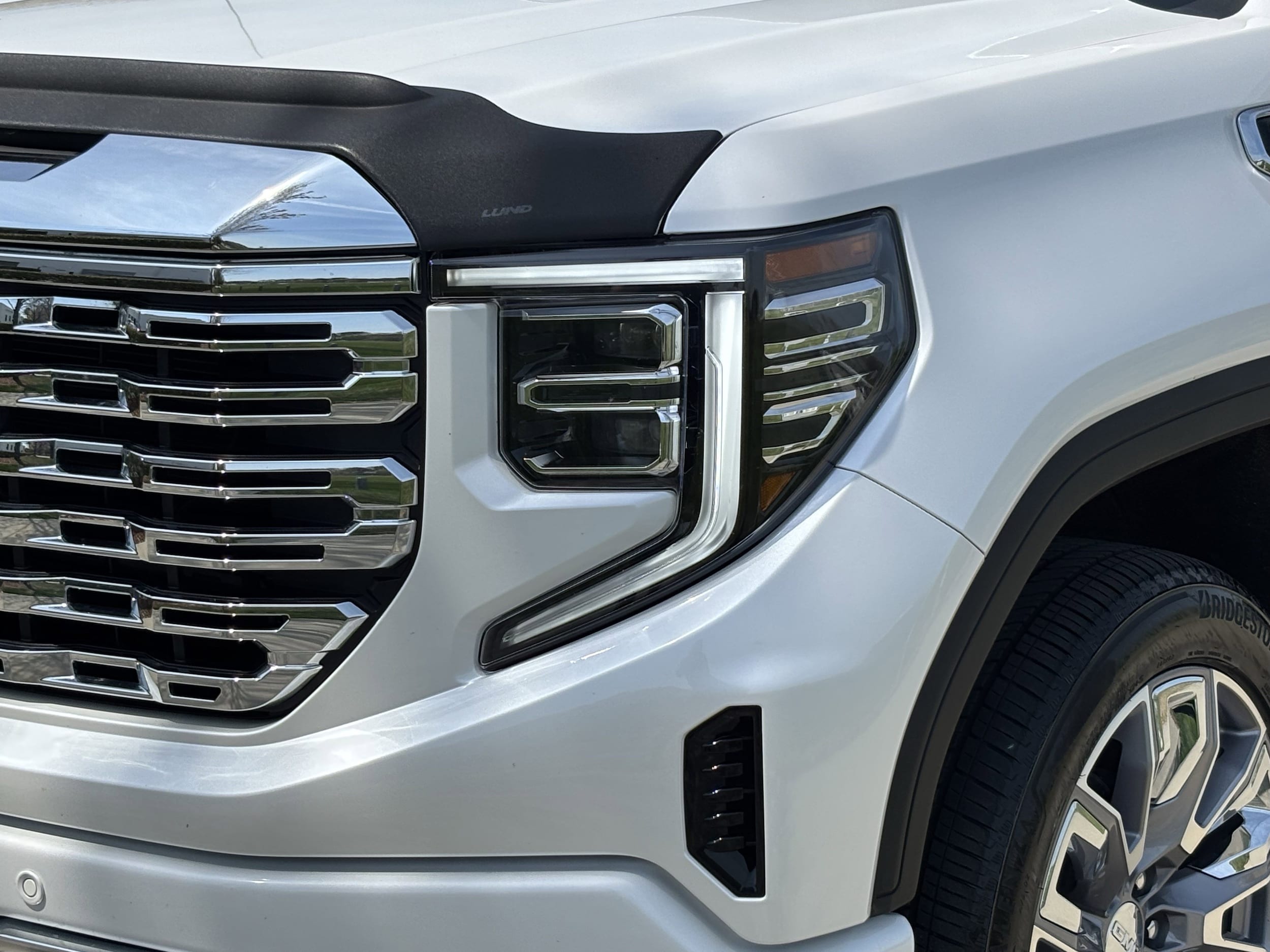 2022 GMC Sierra 1500 Denali photo 4