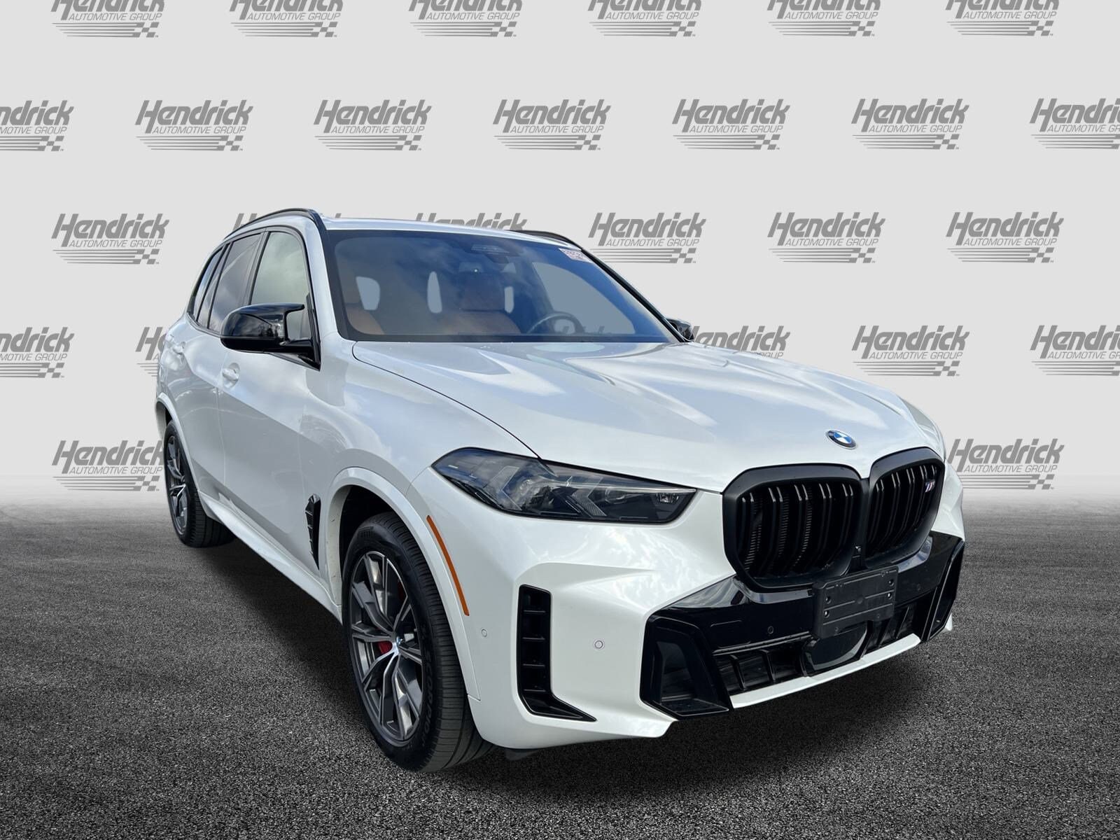 2025 Bmw X5 M60i photo 2