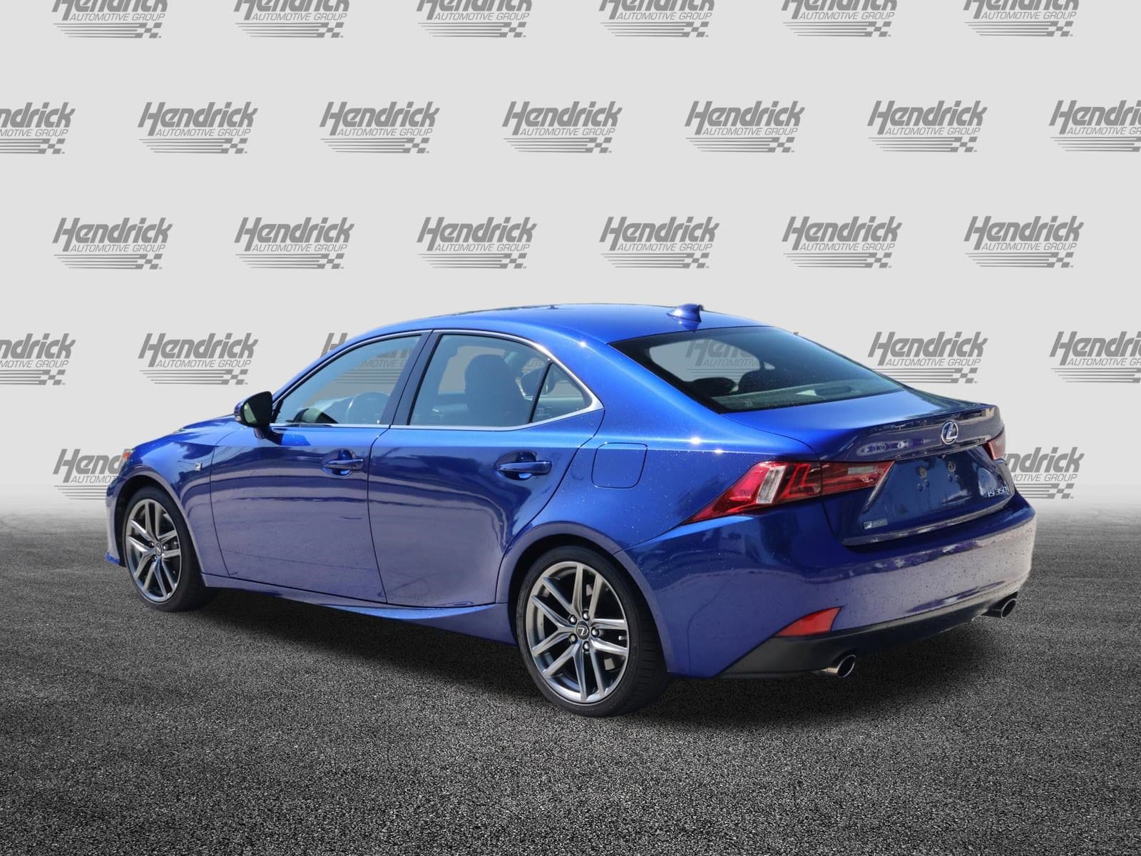 2016 LEXUS IS 350 photo 5