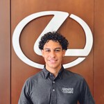 Staff member Jason Pineda from ID_f33171f06776