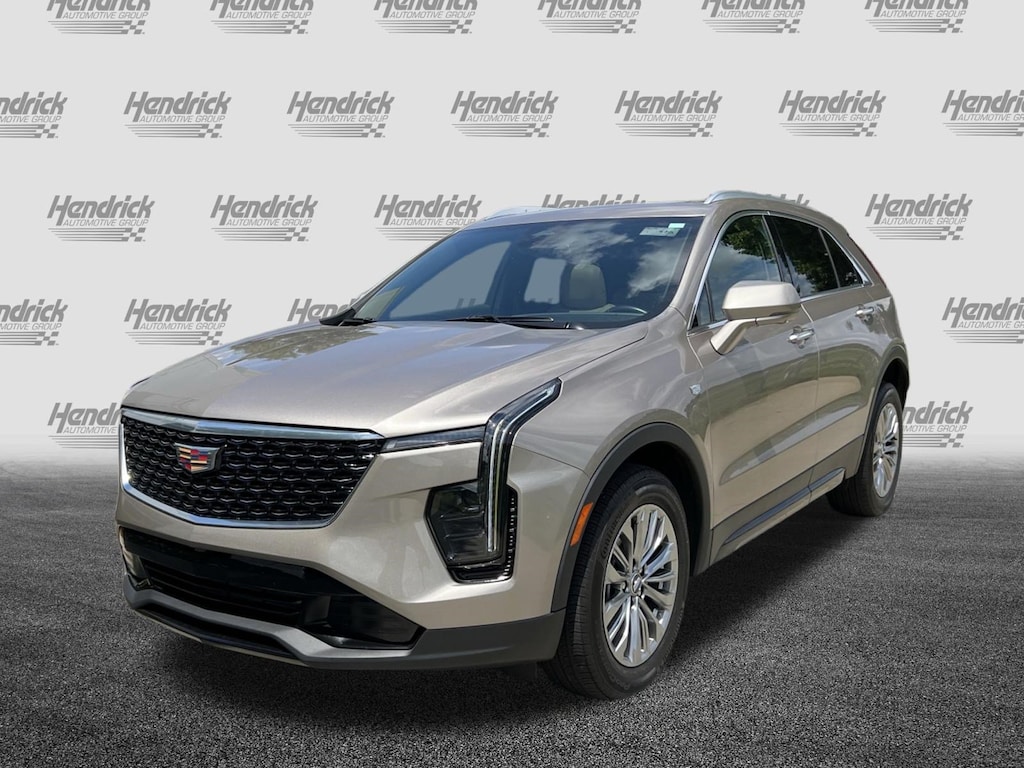Used 2025 CADILLAC XT4 FWD Premium Luxury SUV