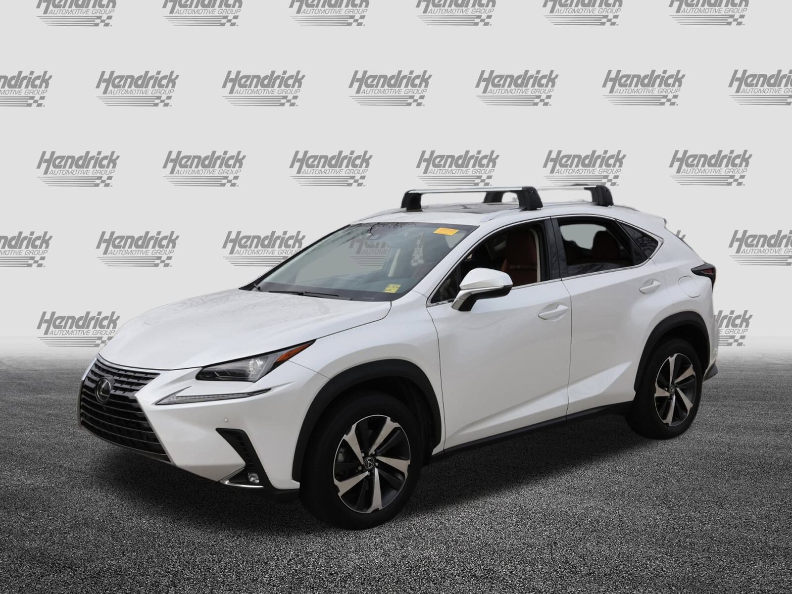 2021 Lexus NX 300 photo 3