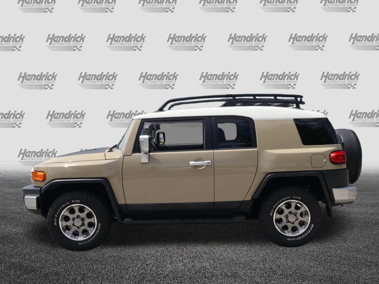 2012 Toyota FJ Cruiser 4WD photo 4
