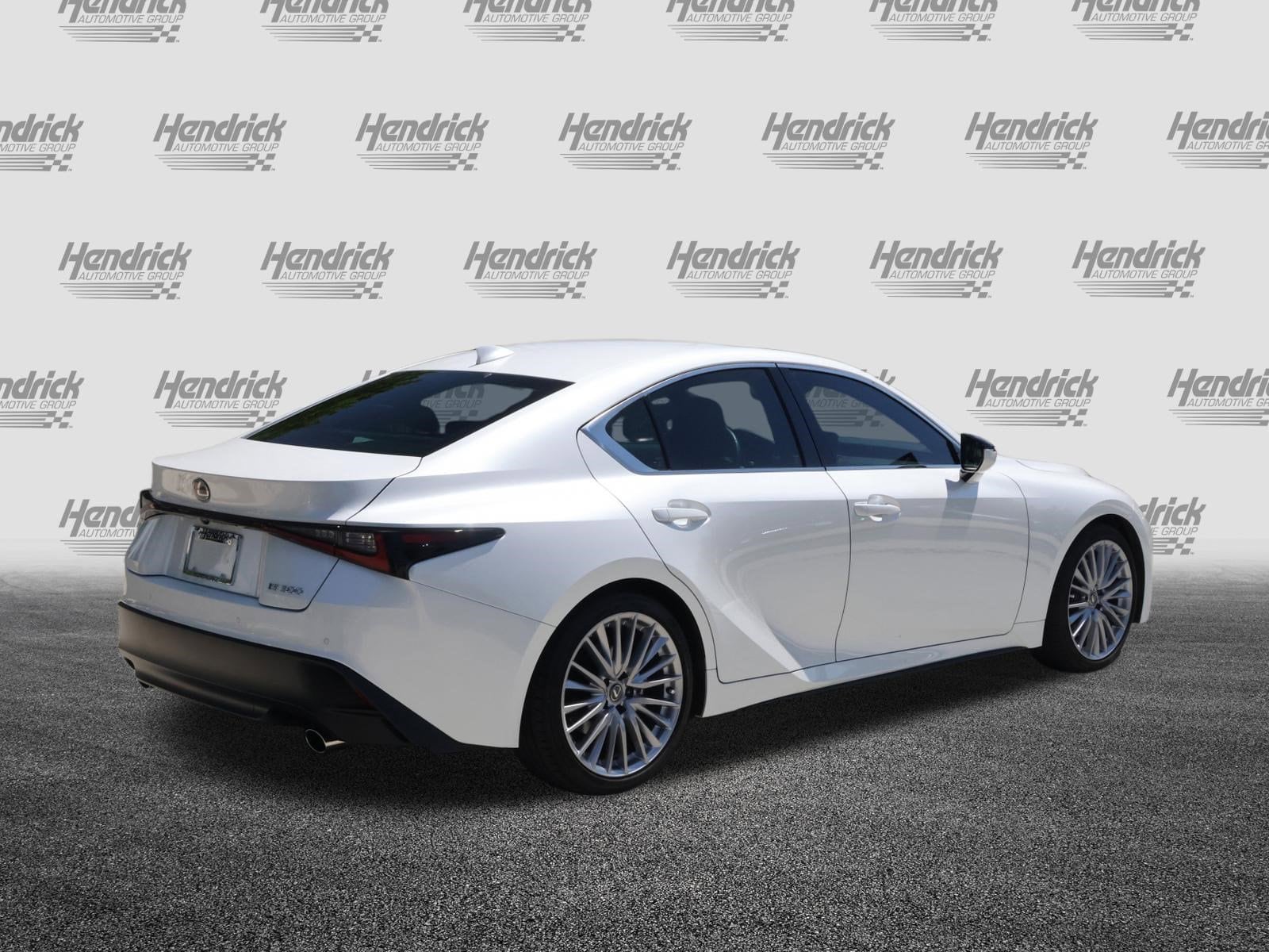 2025 LEXUS IS 300 photo 6