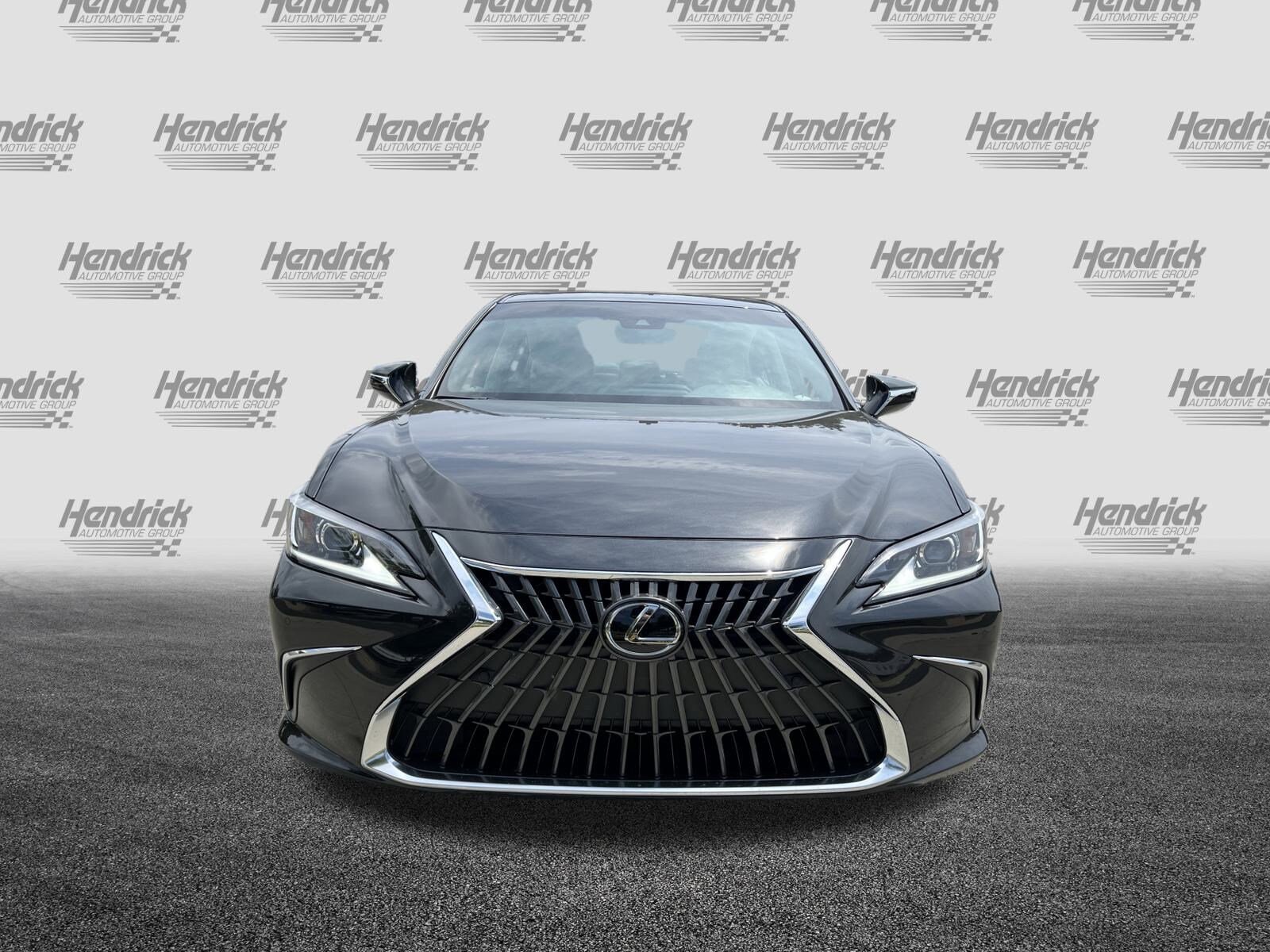 2025 Lexus ES 350 photo 3