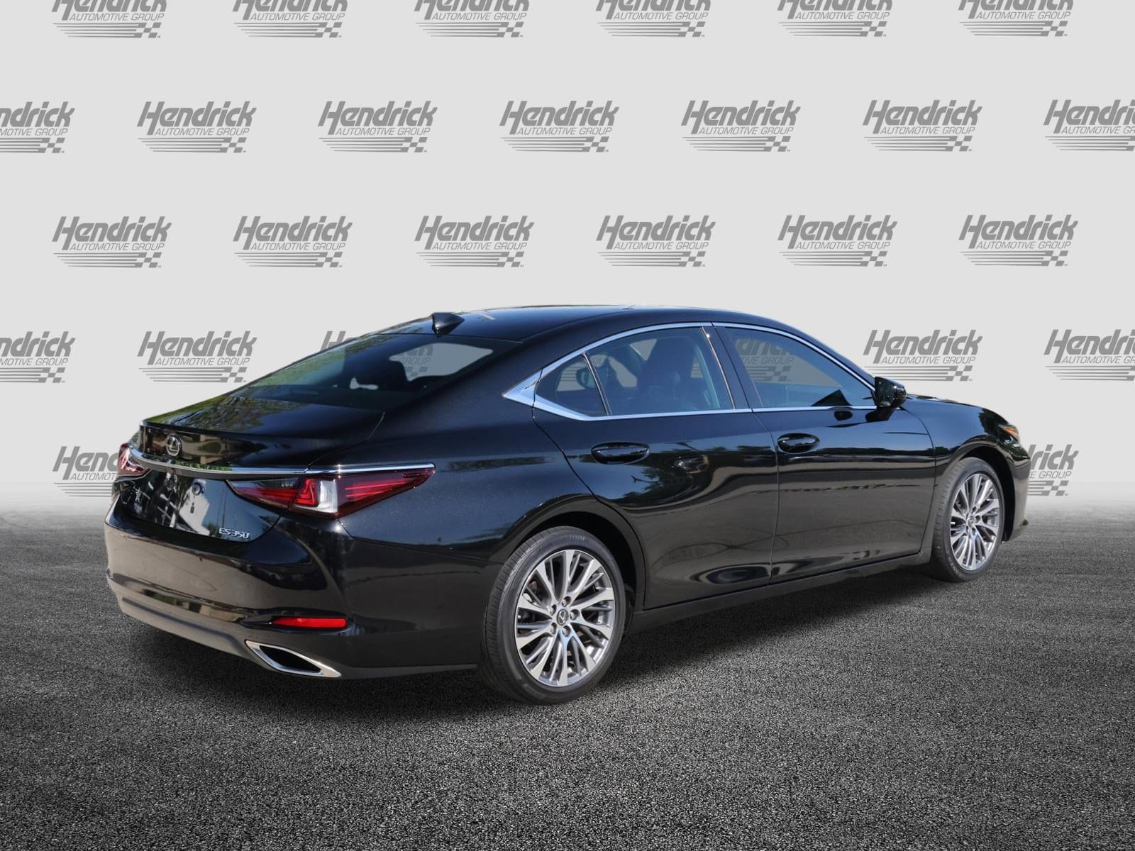 2019 LEXUS ES 350 Luxury photo 3