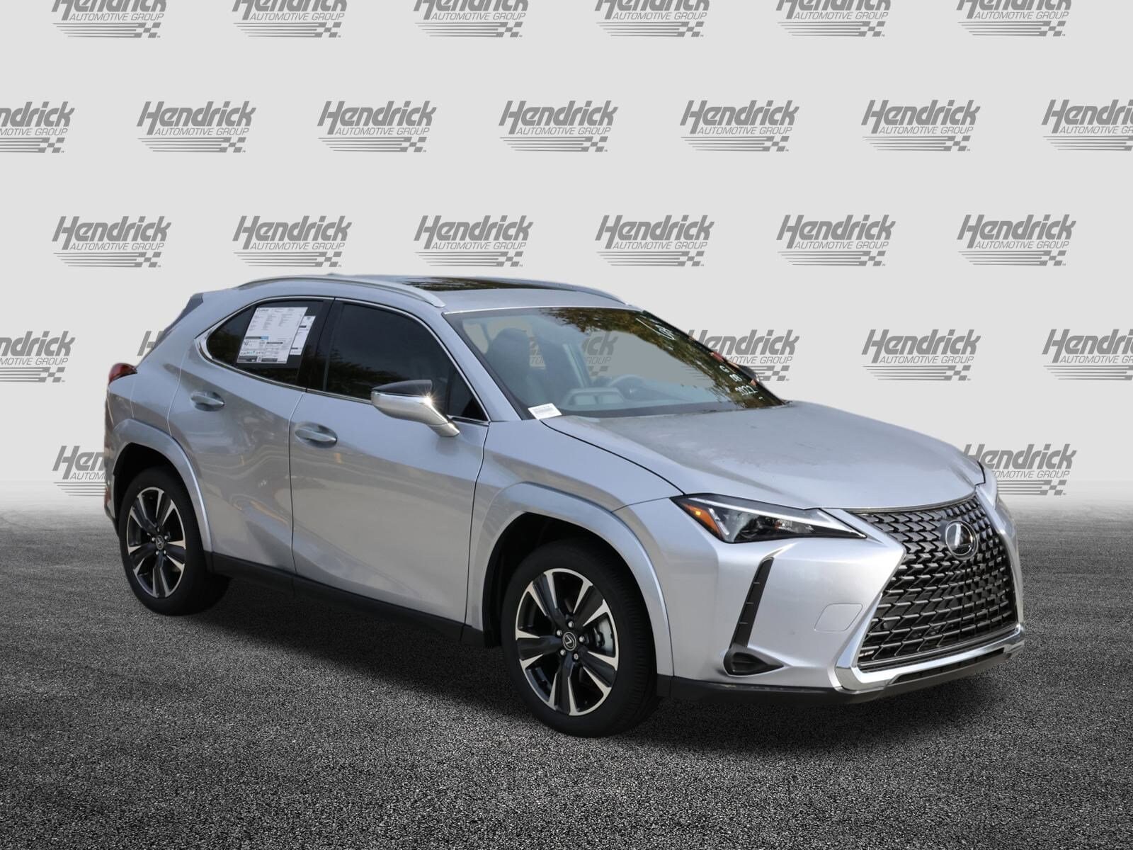 2025 Lexus UX Premium photo 2