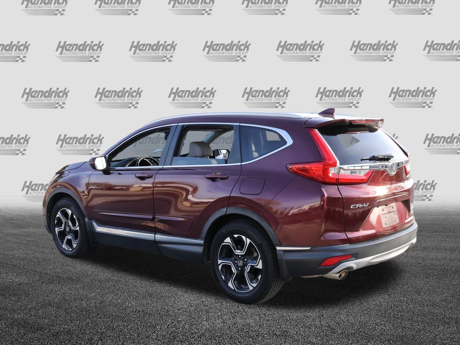 2017 Honda CR-V Touring photo 5