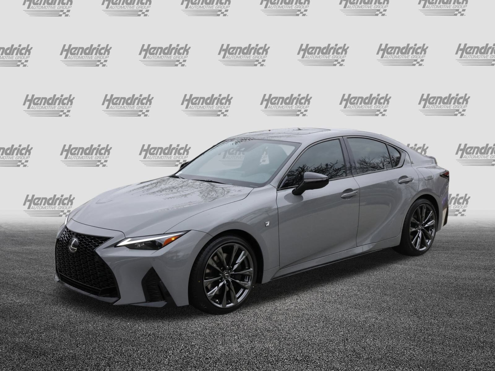 2025 Lexus IS 350 F SPORT photo 3