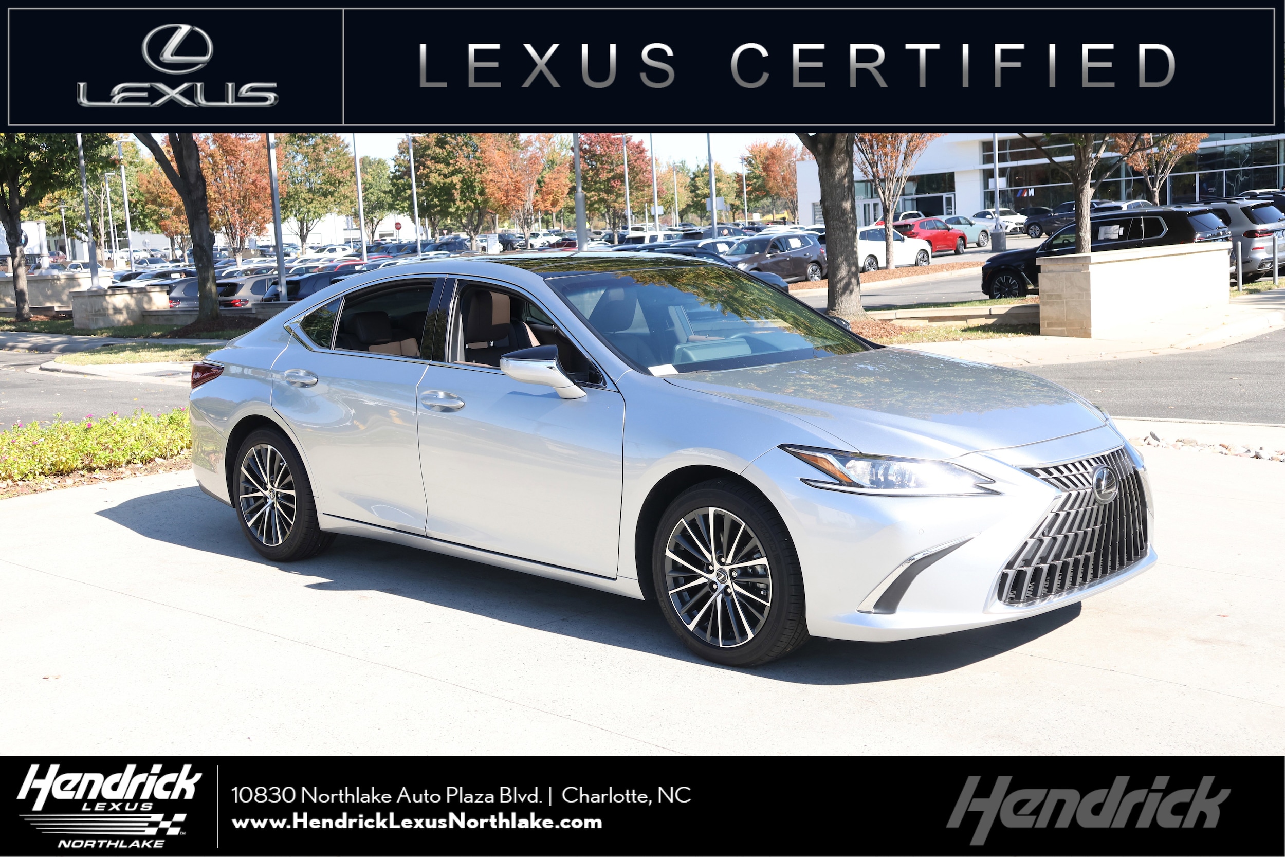 2024 Lexus ES 350's photo