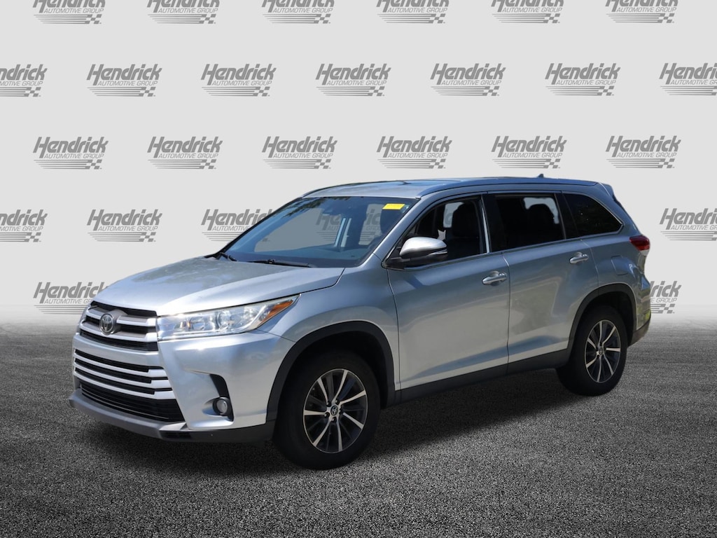 Used 2019 Toyota Highlander XLE SUV