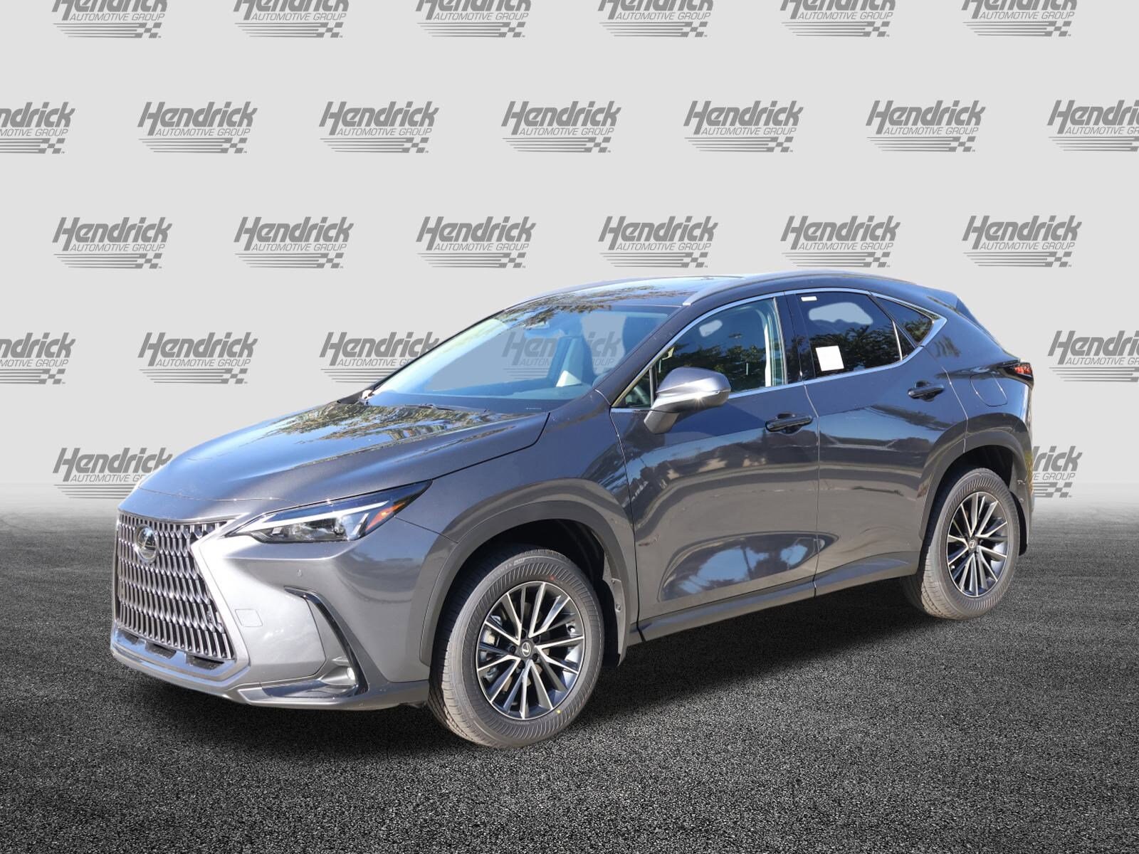 2026 Lexus NX 350 photo 3