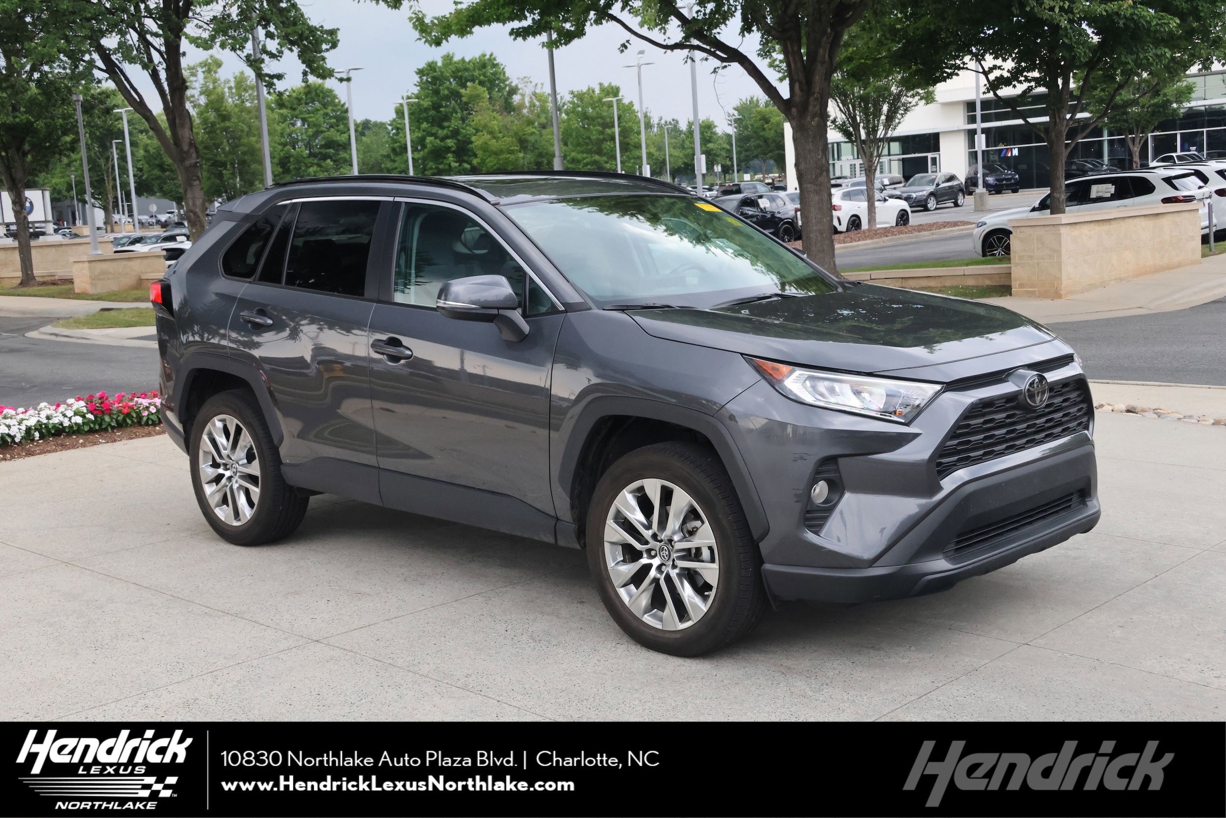 2019 Toyota RAV4 XLE Premium FWD's photo