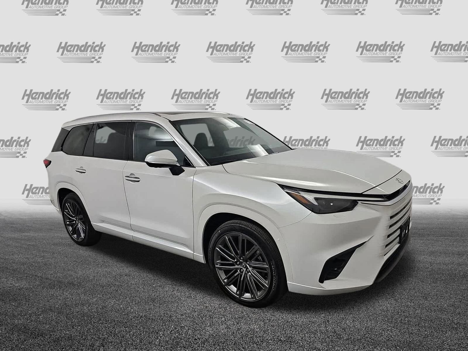 2025 Lexus TX 350 Luxury photo 2