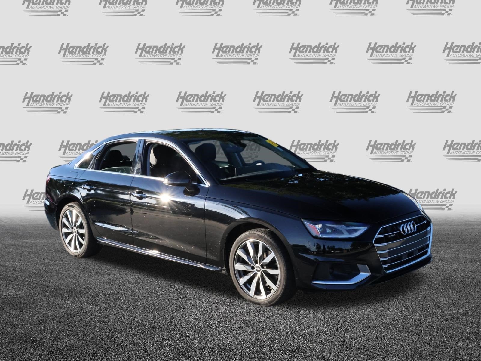 Audi A4 Sedan Premium