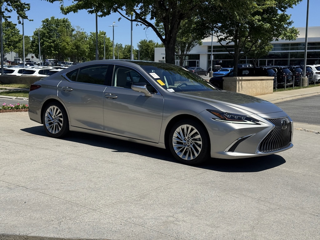 Used 2021 Lexus ES 350 Ultra Luxury Sedan