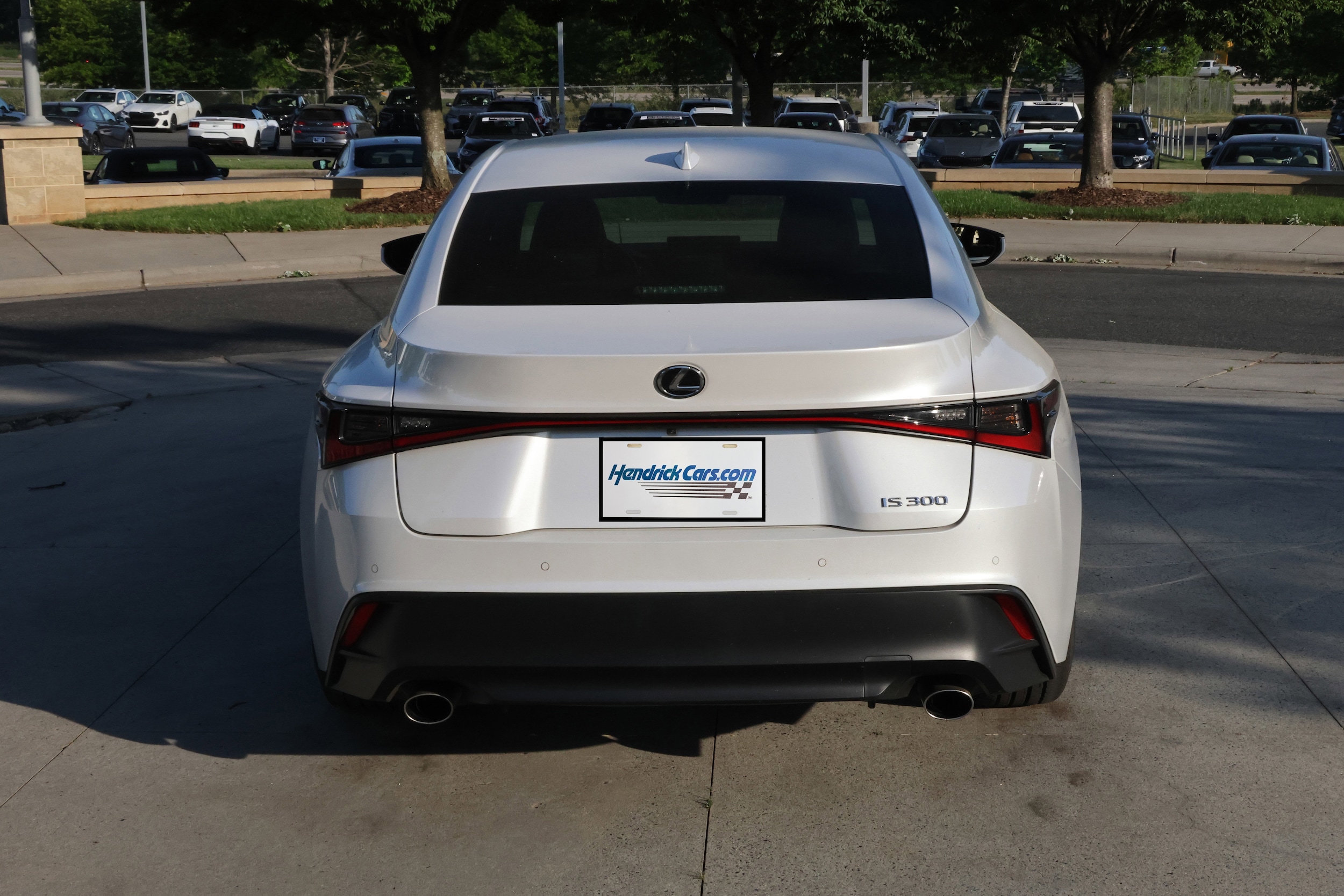 2024 LEXUS IS 300 photo 5