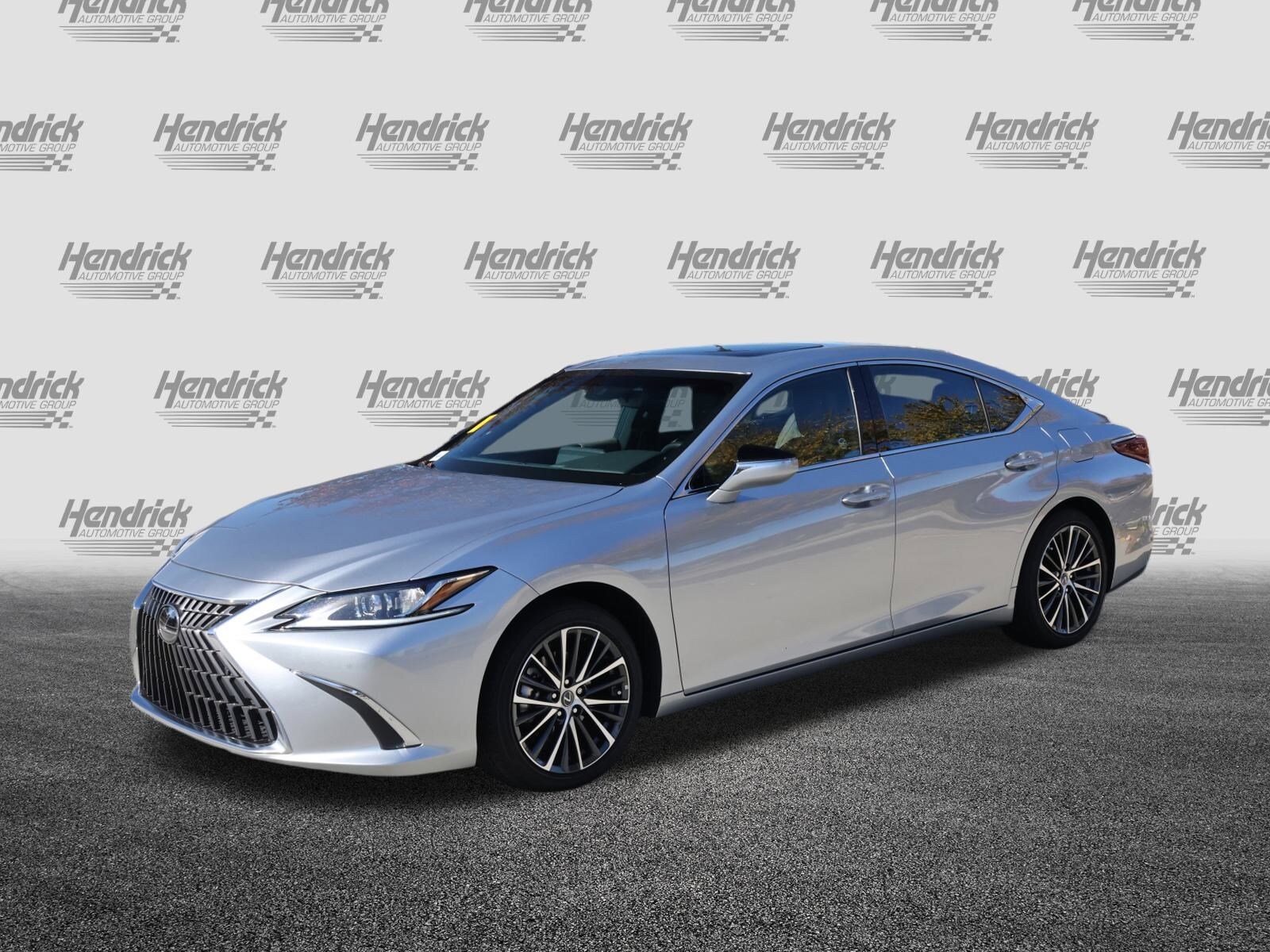 2025 Lexus ES 350 photo 4